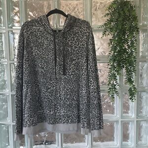 Black and Grey Leopard Print Hooded Pullover